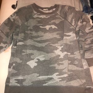 American eagle camo crewneck